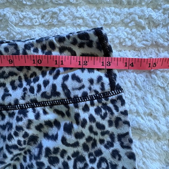 Savage Barbell Leopard Print Booty Lifting Shorts Athletic Gym CrossFit Sz Small - Picture 5 of 7